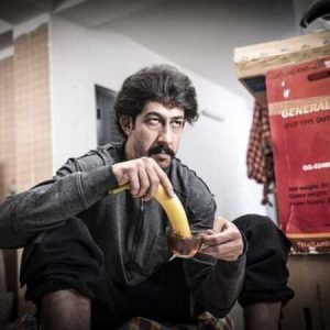 اهنگ ریمیکس من یلی بیمه من جنگی بیمه گنگستر بیمه